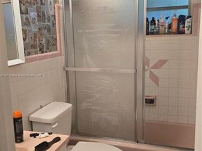 5420 Pierce St, Hollywood FL 33021