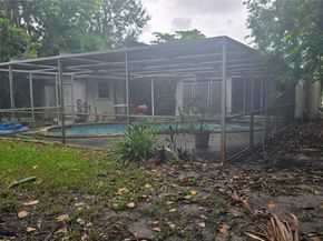 5420 Pierce St, Hollywood FL 33021