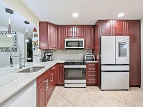 2768 S Carambola Cir S 403, Coconut Creek FL 33066