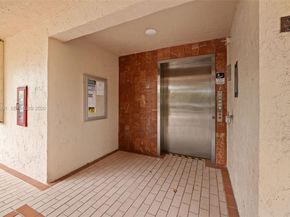 2768 S Carambola Cir S 403, Coconut Creek FL 33066