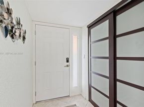 2768 S Carambola Cir S 403, Coconut Creek FL 33066