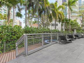 2950 NE 188th St 150, Aventura FL 33180