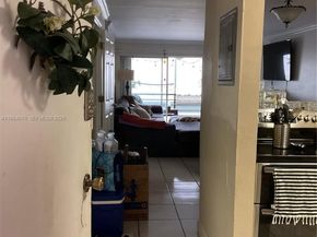8758 SW 12th St 206, Miami FL 33174