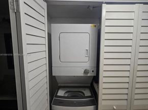 8592 W Sunrise Blvd 209, Plantation FL 33322