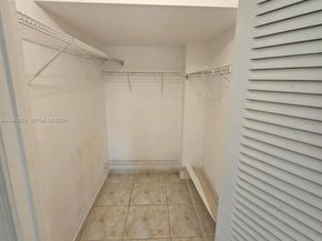 8592 W Sunrise Blvd 209, Plantation FL 33322