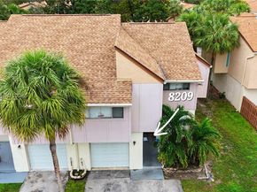 8209 NW 8th St 1, Plantation FL 33324