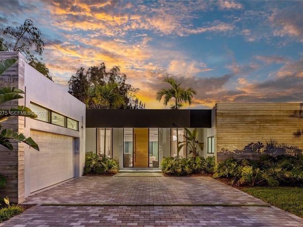5700 Cypress Rd, Plantation FL 33317