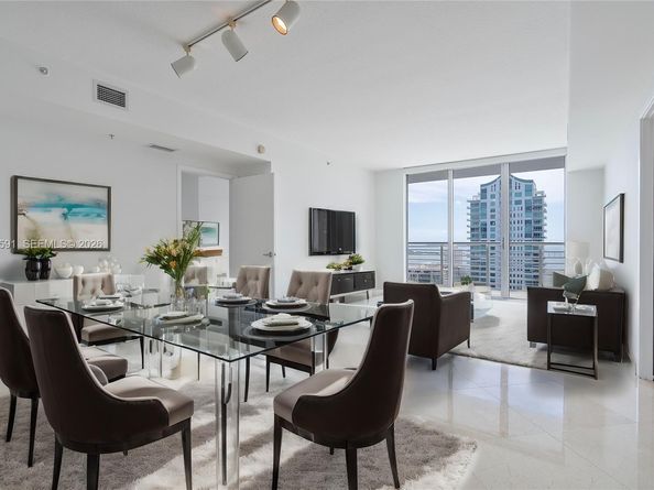 325 S Biscayne Blvd 3721, Miami FL 33131