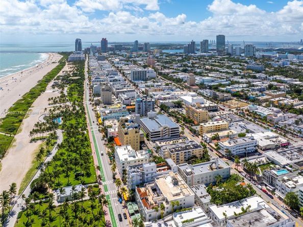 1390 Ocean Dr 202, Miami Beach FL 33139