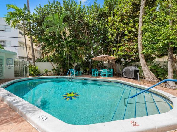 1390 Ocean Dr 202, Miami Beach FL 33139