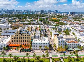 1390 Ocean Dr 202, Miami Beach FL 33139