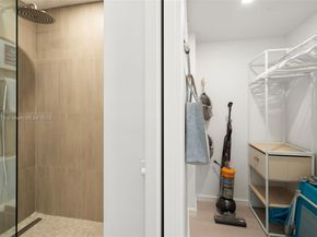 1390 Ocean Dr 202, Miami Beach FL 33139