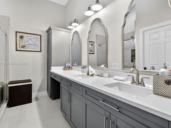 Undisclosed Address #A11855770, Boynton Beach FL 33437