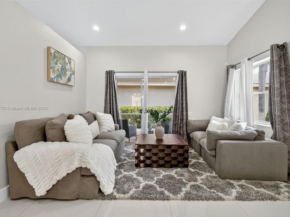 Undisclosed Address #A11855770, Boynton Beach FL 33437