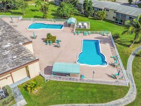 7305 NW 4th Pl 202, Margate FL 33063