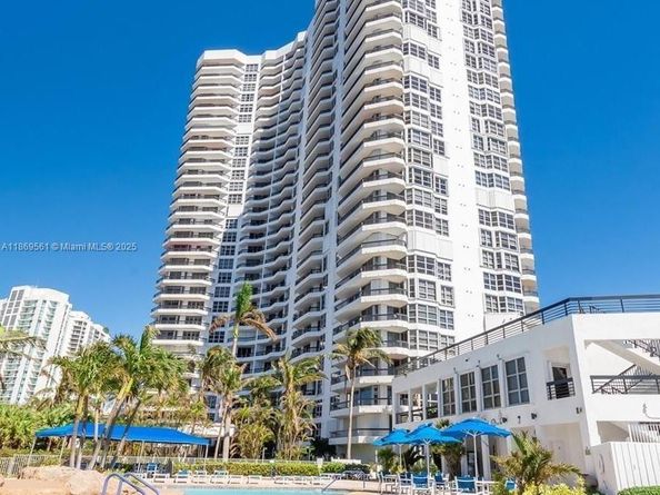 19195 NE 36th Ct 2902, Aventura FL 33180