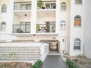 338 Majorca Ave 205, Coral Gables FL 33134