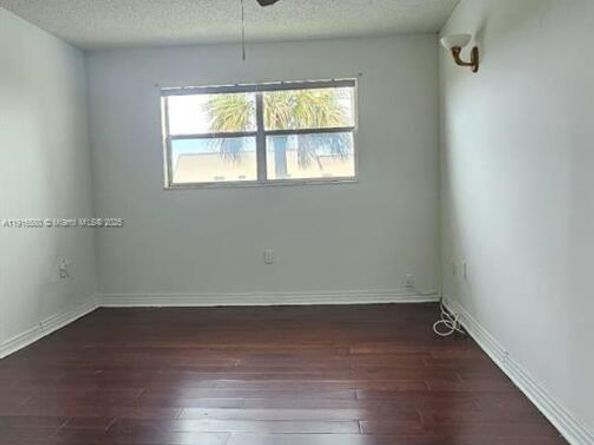 8595 Sunrise Lakes Blvd 307, Sunrise FL 33322