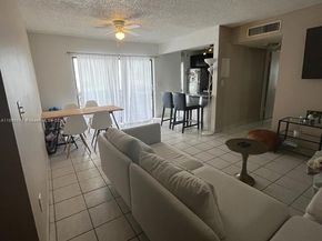 6444 Collins Ave A4, Miami Beach FL 33141