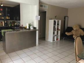 6444 Collins Ave A4, Miami Beach FL 33141