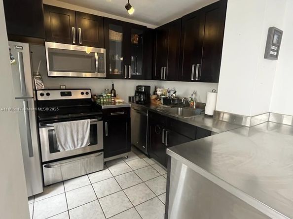 6444 Collins Ave A4, Miami Beach FL 33141