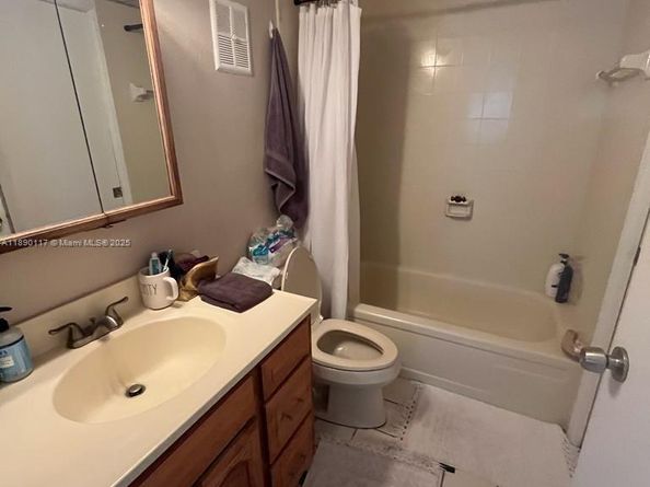 6444 Collins Ave A4, Miami Beach FL 33141