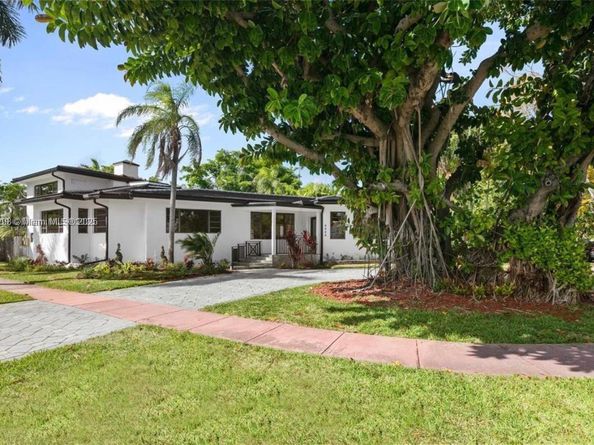 4444 Adams Ave, Miami Beach FL 33140