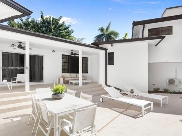 4444 Adams Ave, Miami Beach FL 33140