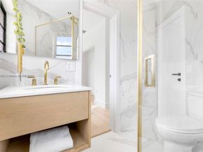 4444 Adams Ave, Miami Beach FL 33140