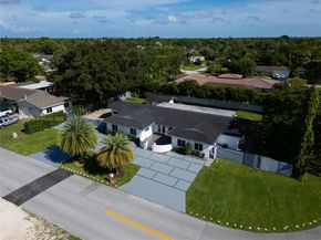 10860 SW 116th St, Miami FL 33176