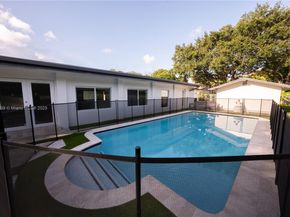 10860 SW 116th St, Miami FL 33176