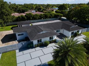 10860 SW 116th St, Miami FL 33176