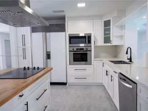 10860 SW 116th St, Miami FL 33176