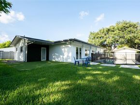 10860 SW 116th St, Miami FL 33176