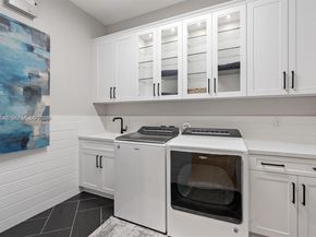 9369 Crestview Cir, Palm Beach Gardens FL 33412