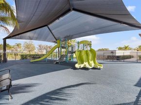 9369 Crestview Cir, Palm Beach Gardens FL 33412