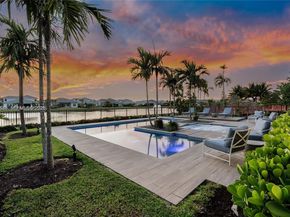 9369 Crestview Cir, Palm Beach Gardens FL 33412