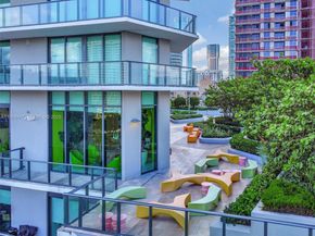 501 NE 31st St 2902, Miami FL 33137
