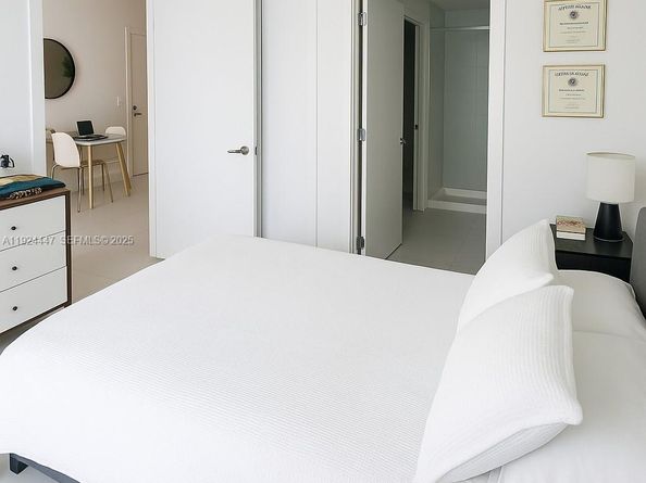 501 NE 31st St 2902, Miami FL 33137