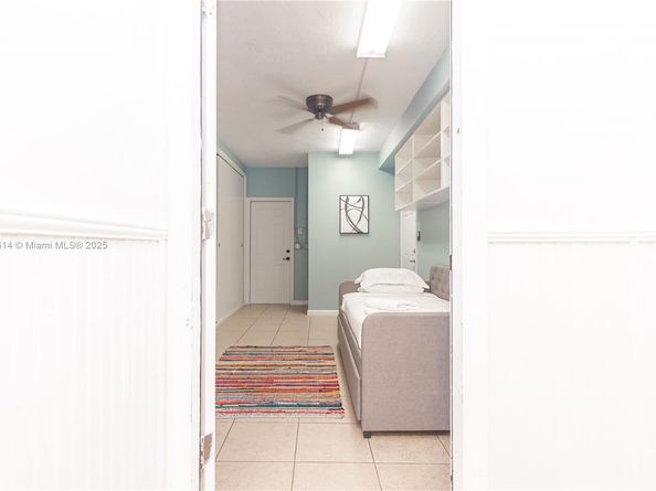 11945 SW 54th St, Cooper City FL 33330
