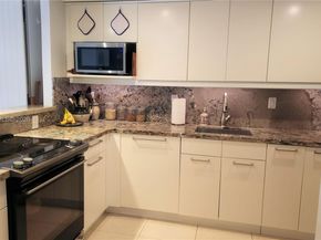 1901 Brickell Ave B1407, Miami FL 33129