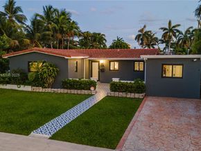 1024 NE 4th St, Hallandale Beach FL 33009
