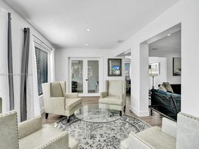 1024 NE 4th St, Hallandale Beach FL 33009