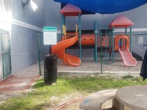 5077 NW 7th St 903, Miami FL 33126