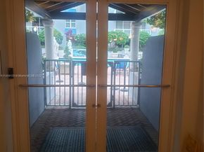 5077 NW 7th St 903, Miami FL 33126