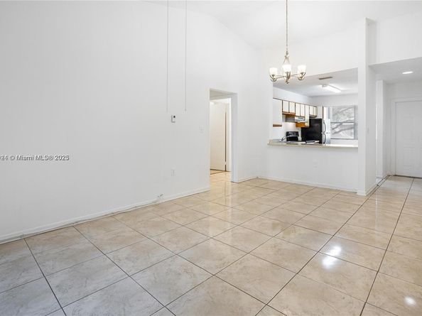 2203 SW 80th Ter 2203, Miramar FL 33025