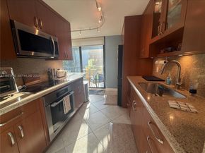 1301 NE River Reach Dr 317, Fort Lauderdale FL 33315