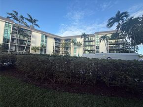 1301 NE River Reach Dr 317, Fort Lauderdale FL 33315