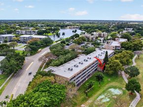 9470 Tangerine Pl 105, Davie FL 33324