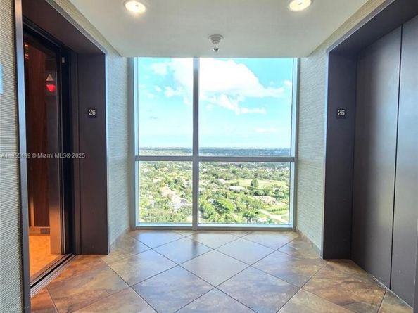 2641 N Flamingo Rd 2601N, Sunrise FL 33323